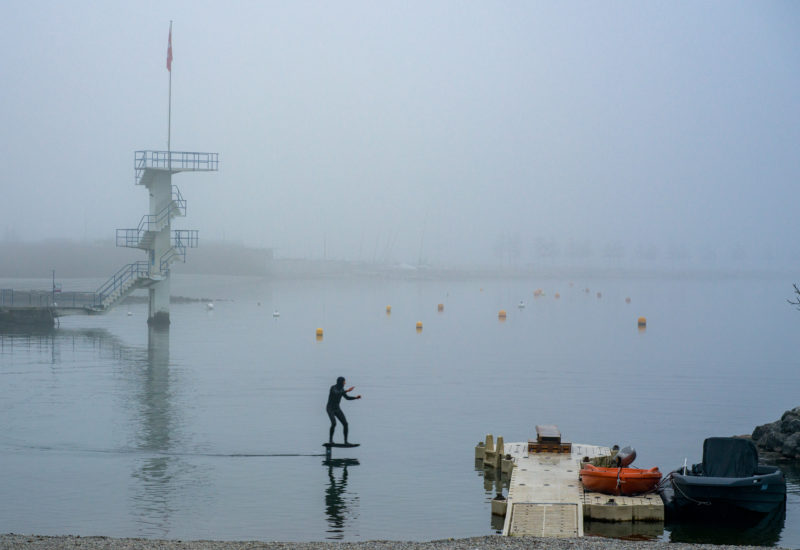 Quai de Cologny, temps de brume